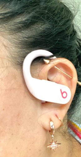 Powerbeats Pro-Totally Wireless Earphones-Cloud Pink photo review