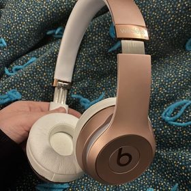 Solo3 Wireless On-Ear Headphones – Gold photo review
