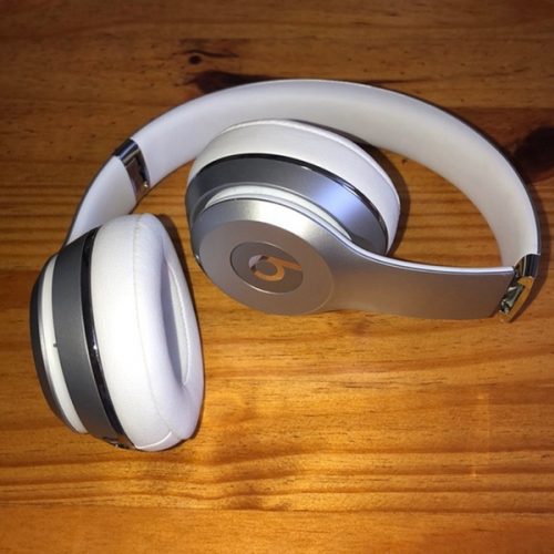 Solo3 Wireless On-Ear Headphones – Silver photo review