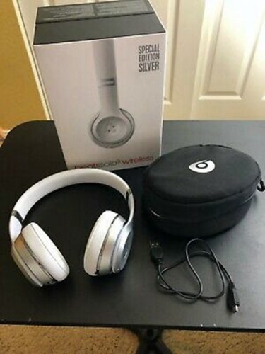 Solo3 Wireless On-Ear Headphones – Silver photo review